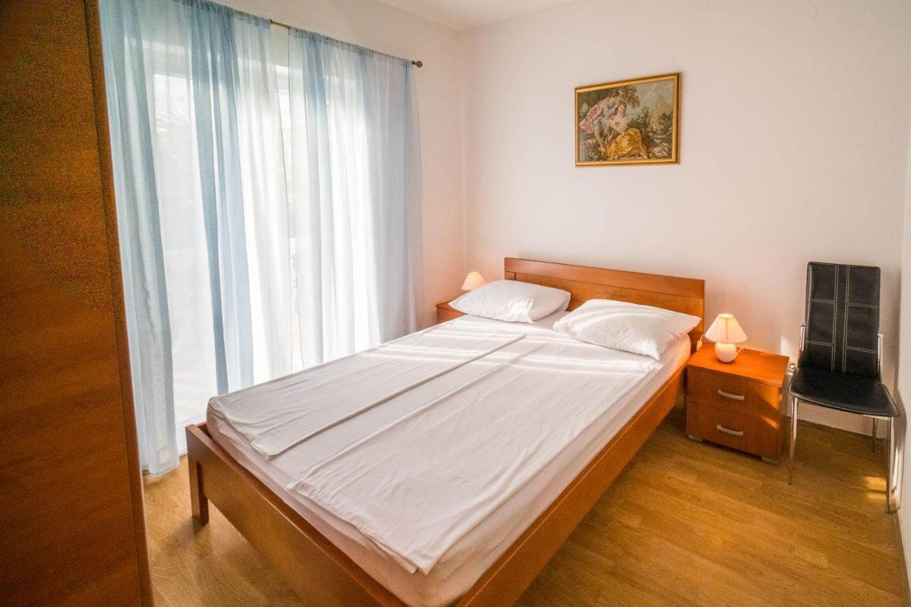 Apartman Bilac Vodice Exteriör bild