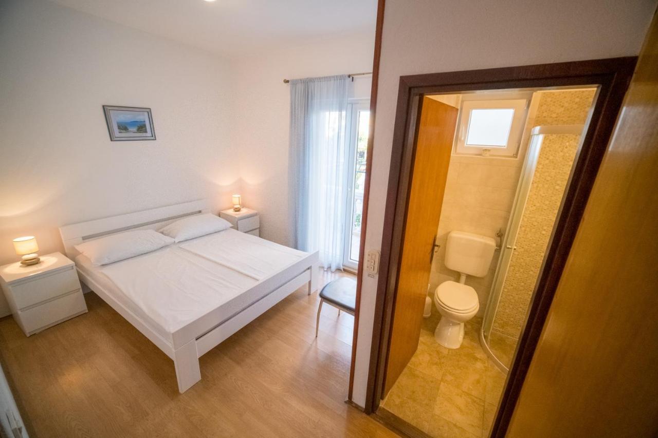 Apartman Bilac Vodice Exteriör bild