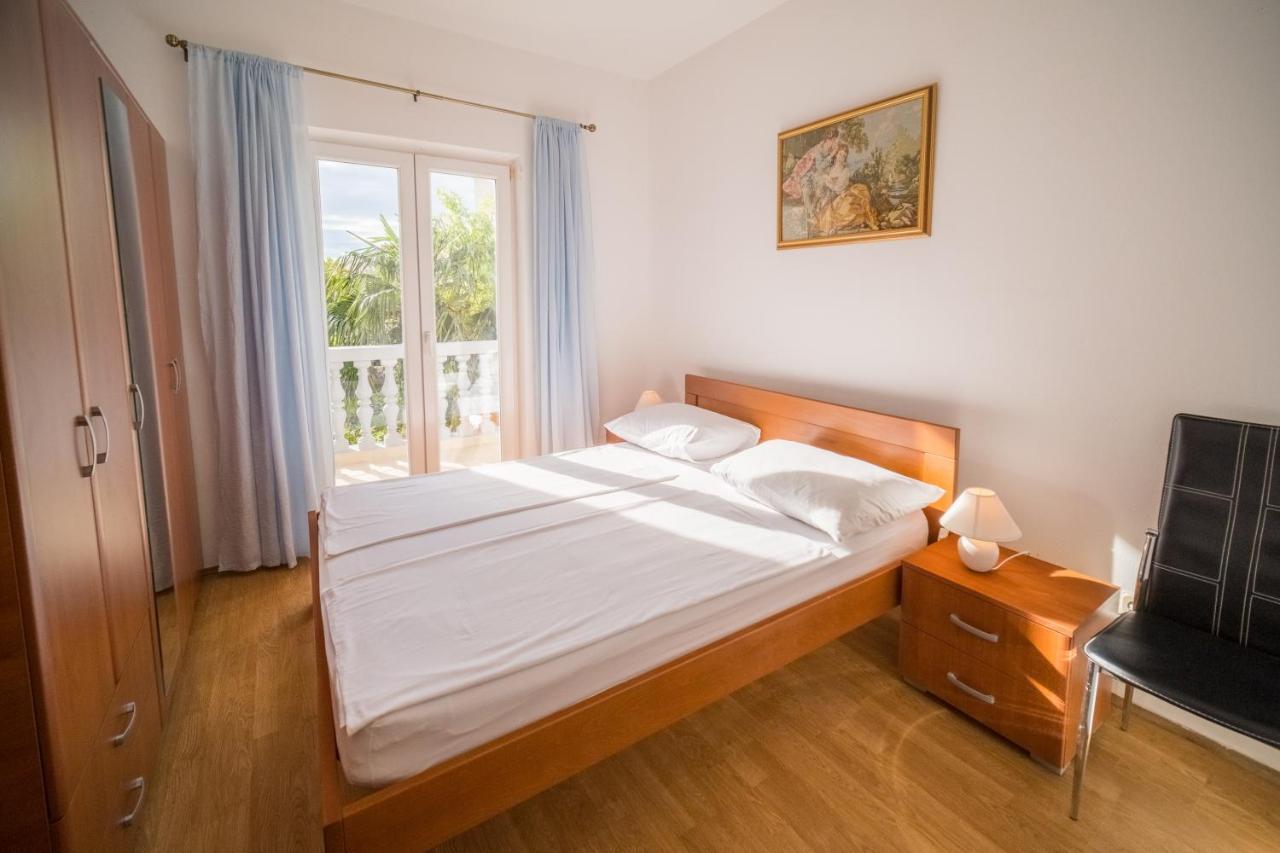 Apartman Bilac Vodice Exteriör bild
