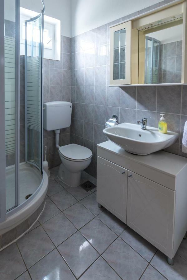 Apartman Bilac Vodice Exteriör bild