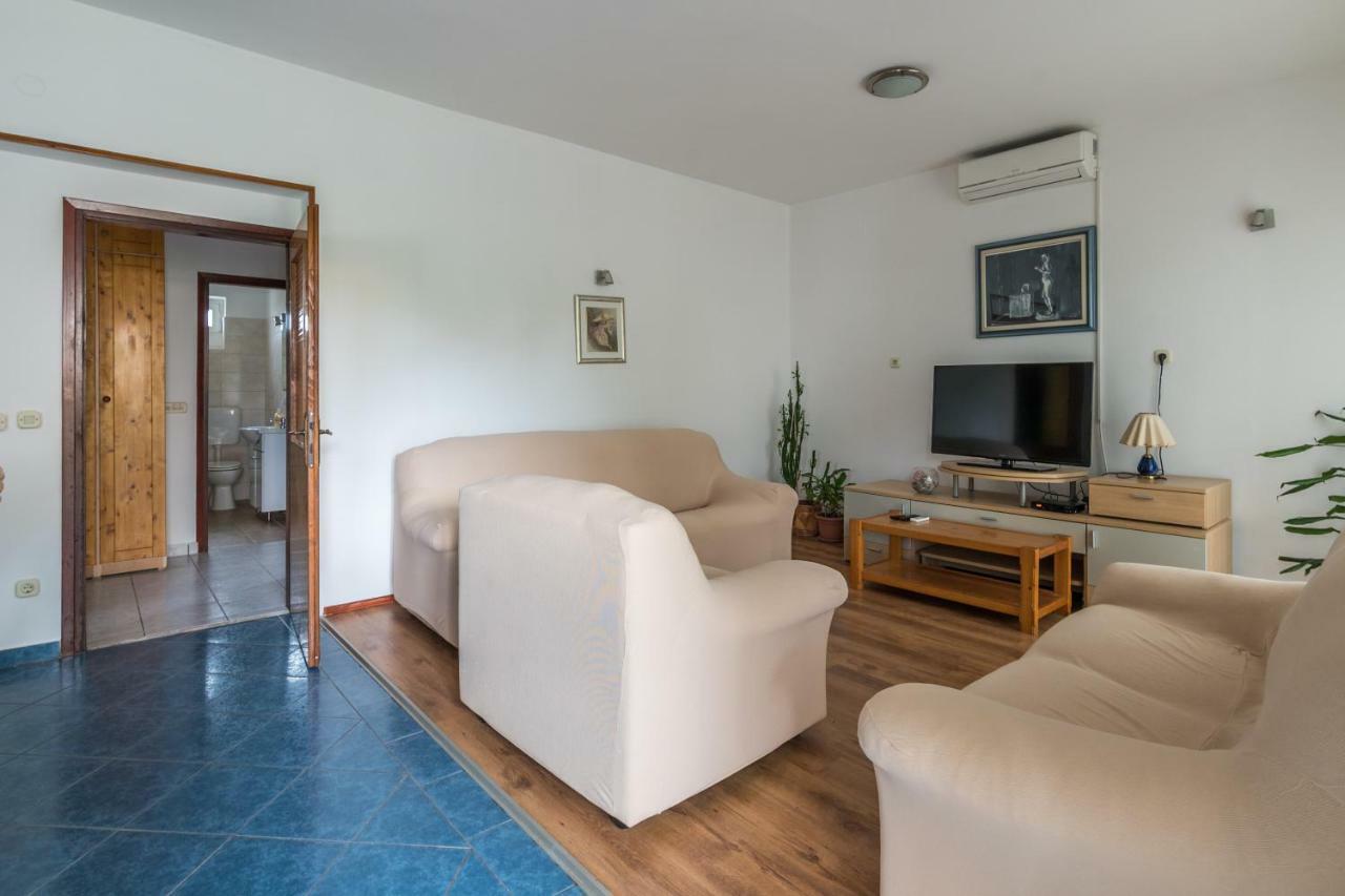 Apartman Bilac Vodice Exteriör bild